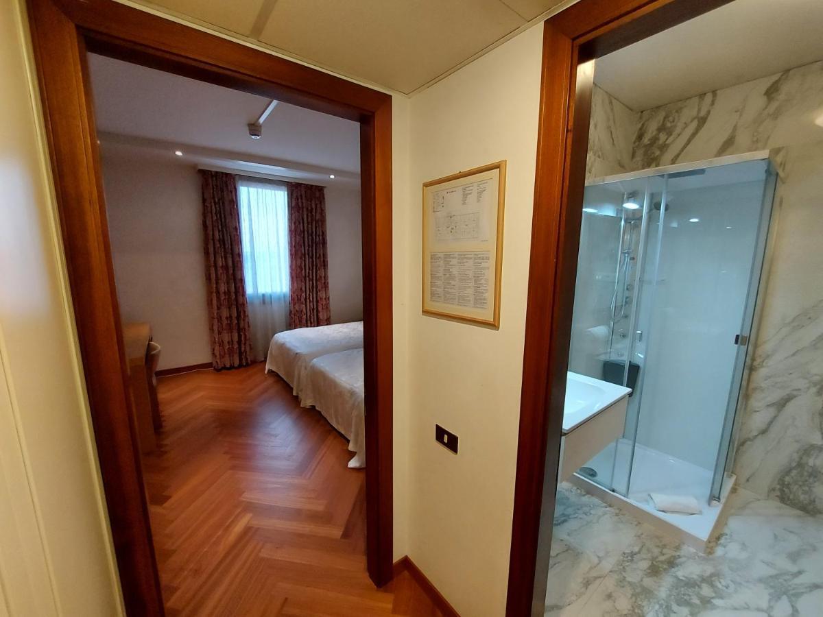 Hotel Posta 77 San Giorgio In Bosco Ngoại thất bức ảnh
