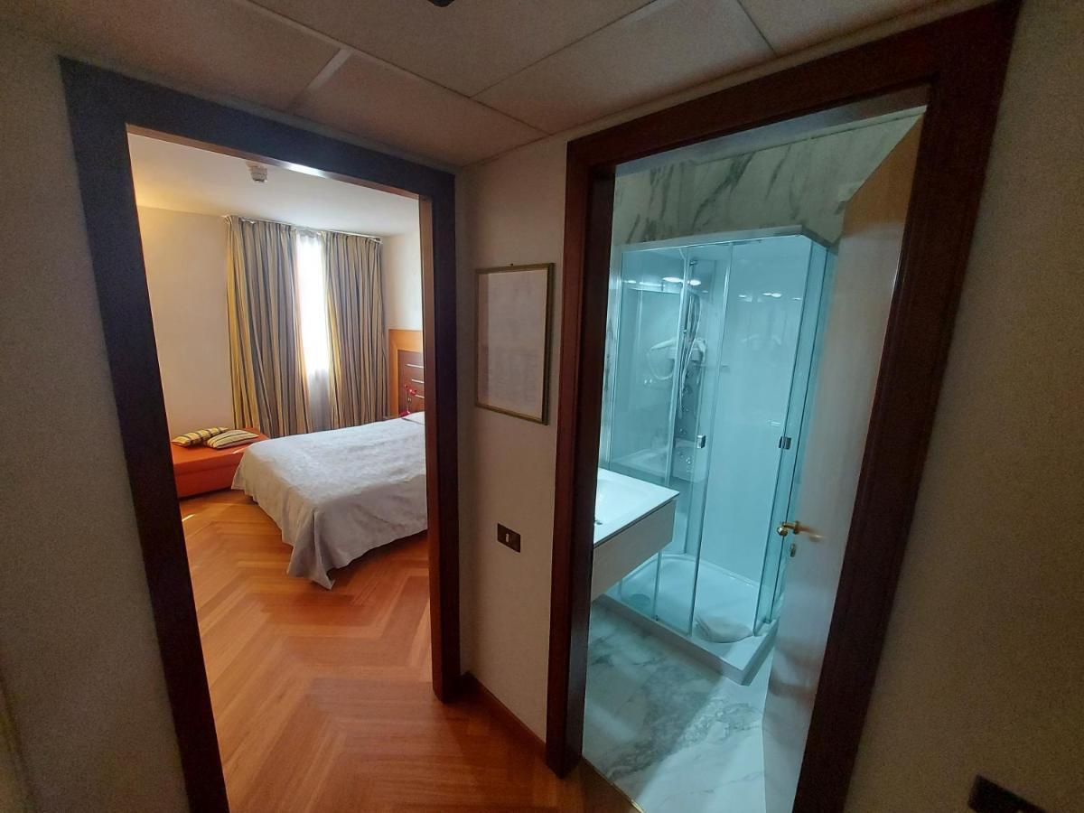 Hotel Posta 77 San Giorgio In Bosco Ngoại thất bức ảnh