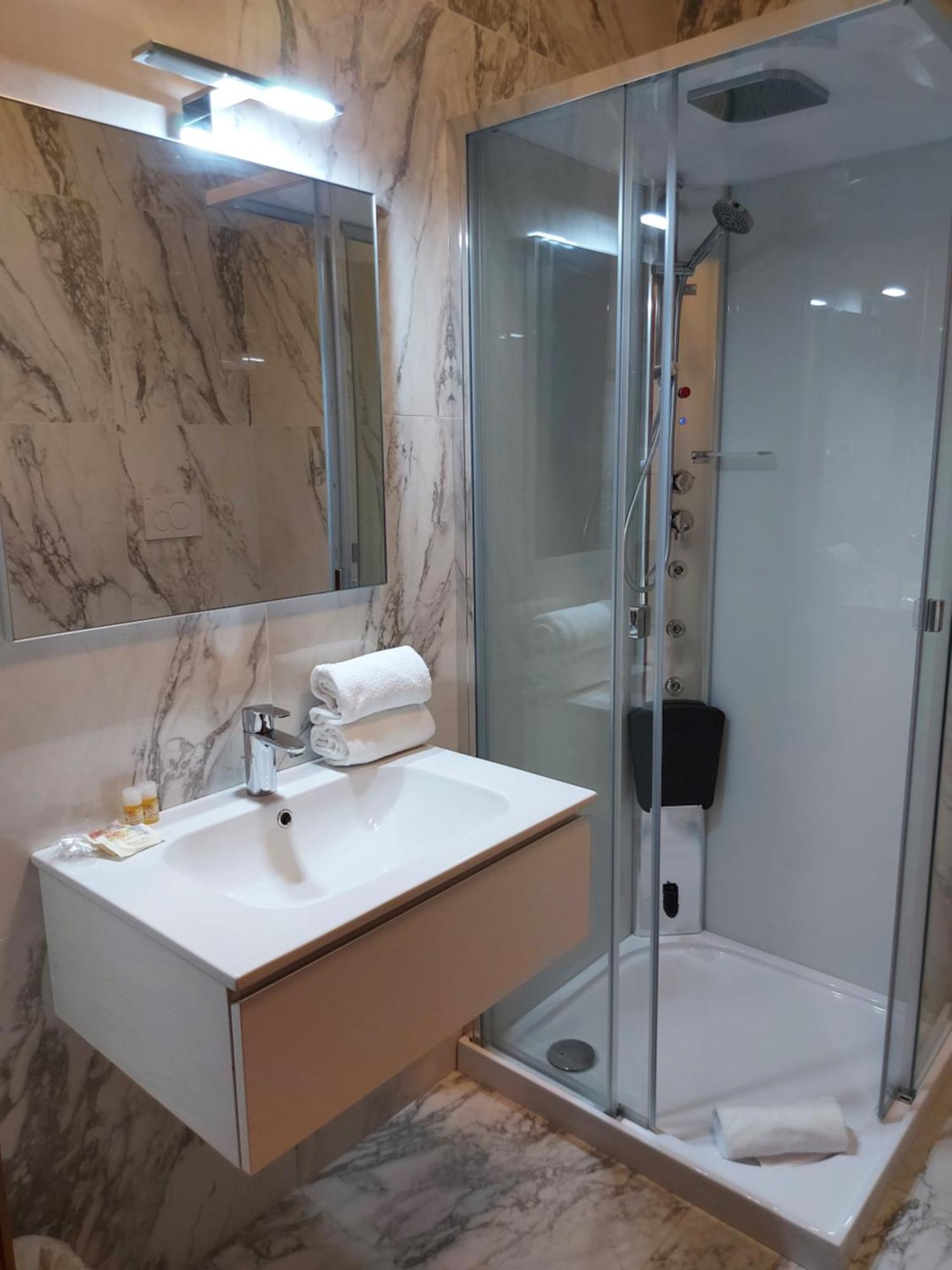 Hotel Posta 77 San Giorgio In Bosco Ngoại thất bức ảnh