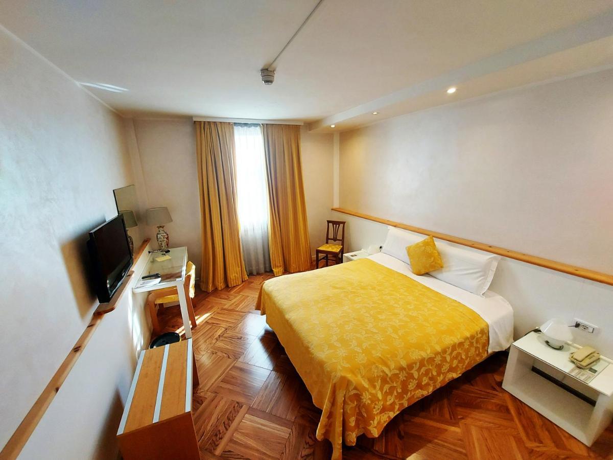 Hotel Posta 77 San Giorgio In Bosco Ngoại thất bức ảnh